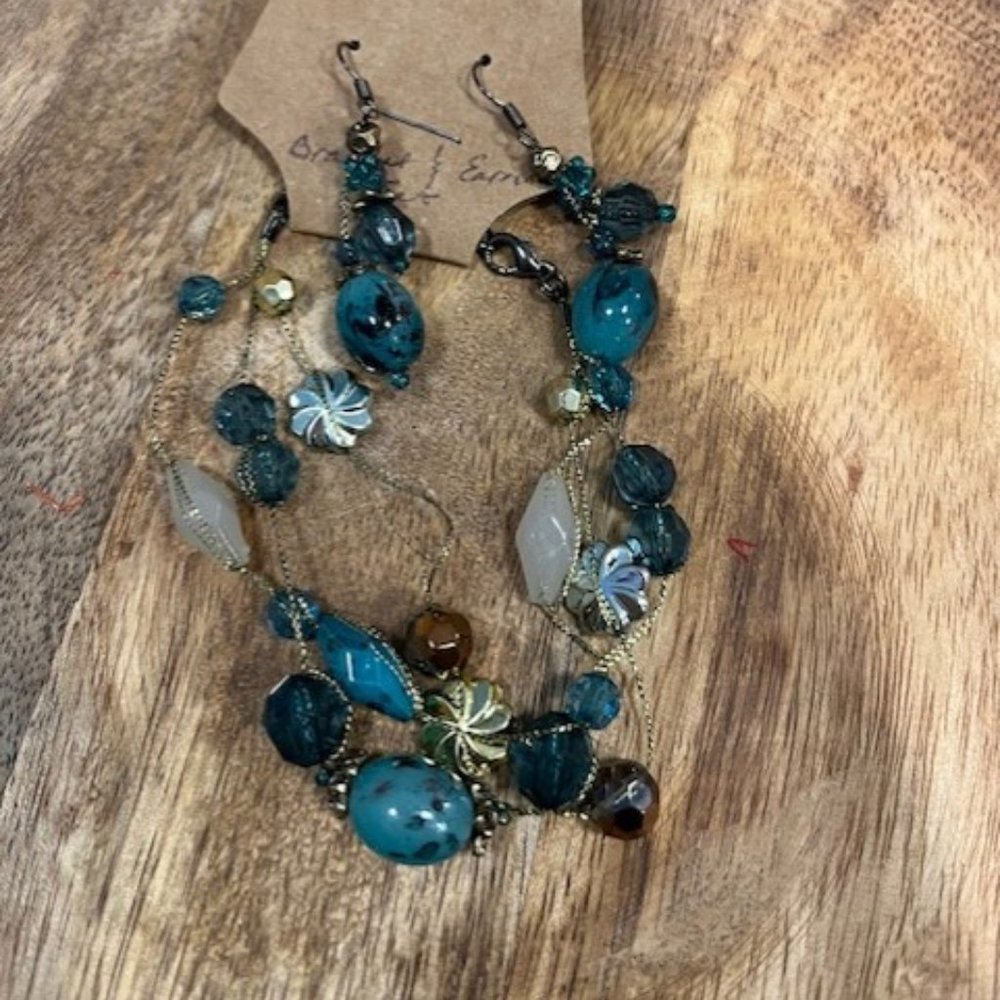 Earings and Bracelet set.